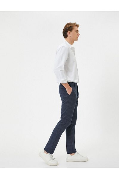 Koton Stoffhose gemustert Slim Fit geknöpft Taschendetail