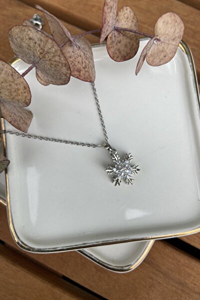 My Joyas Design قلادة ندفة الثلج من الفولاذ باللون الفضي مقاس 45 سم