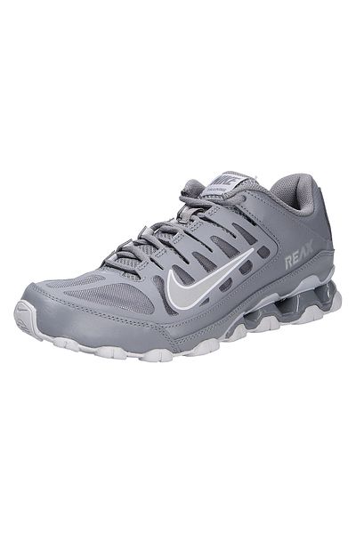Nike Sneaker Reax 8 Tr