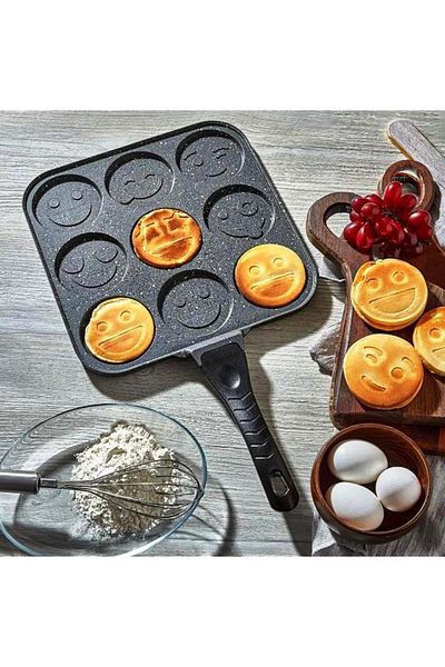 Eda Burak Eda 28 cm Square Cast Smiley Face Pancakes Pancakes Pan