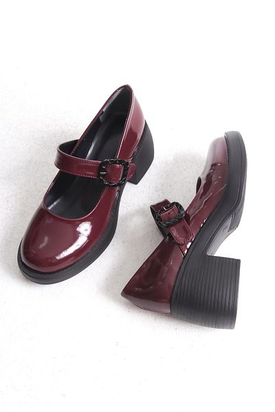 Shoesers Дамски обувки на платформа със специален дизайн, елегантни балерини с катарами и каишки, бордо, лачени, мокасини