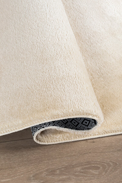 Guaj Home Puffy Peluş Post, Overlok Kaymaz Taban Halı 8 Renk GJ Bej