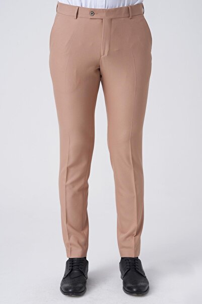 White Stone بنطلون قماش بيج قصة ضيقة بجيوب جانبية وإغلاق بسحاب