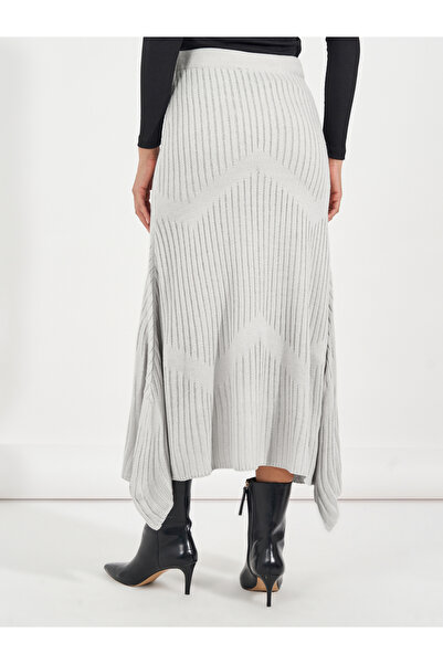 Styli Textured Knit Asymmetric Hem Midi Skirt