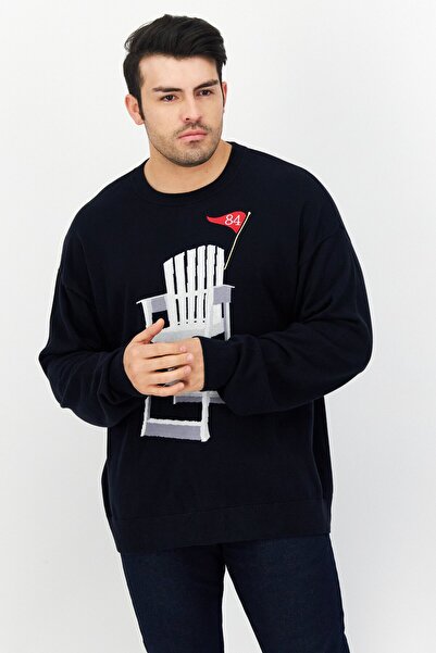 Perry Ellis Men Crew Neck Embroidered Sweater, Navy