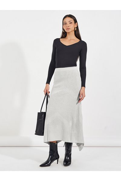 Styli Textured Knit Asymmetric Hem Midi Skirt