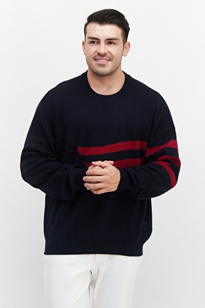 Perry Ellis Men Crew Neck Long Sleeve Colorblock Sweater, Navy