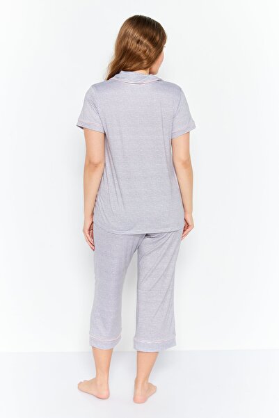 Rae dunn Women 2 Pieces Stripe Print Notch Collar Capri Pajama Set, Grey