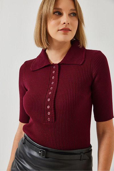 Bianco Lucci Women's Wide Neckline Buttoned Placket Sweater 20246251