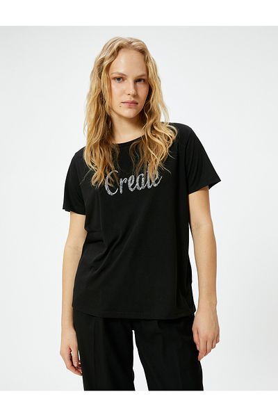 Koton Tricou imprimat cu slogan, cu mânecă scurtă, cu decolteu triplu, potrivire standard