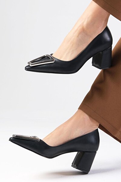 Mio Gusto Lucinda Black Color Women's Heeled Shoes