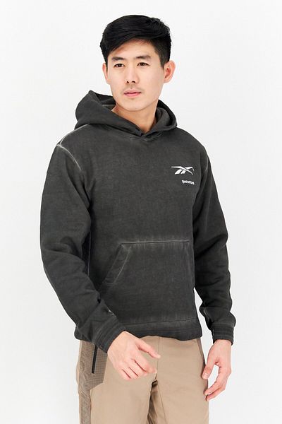 Reebok Men Sportswear Fit Long Sleeve Outdoor Sweatshirt, Washed Black