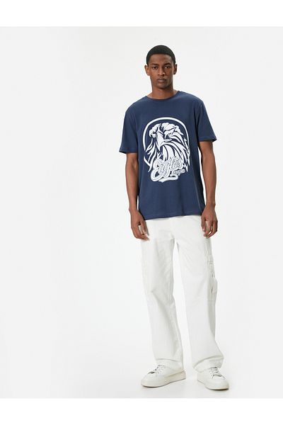 Koton College-T-Shirt mit Adler-Aufdruck, schmale Passform, Rundhalsausschnitt, kurze Ärmel