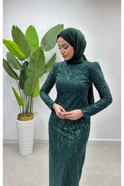 Trendy Butik Emerald Hijab Evening Dress - Women's Embroidered