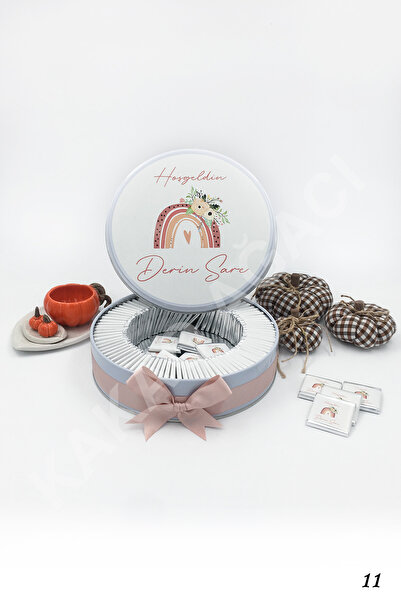 KAKAO AĞACI 100 Adet Gökkuşağı Temalı Kız Bebek Çikolatası