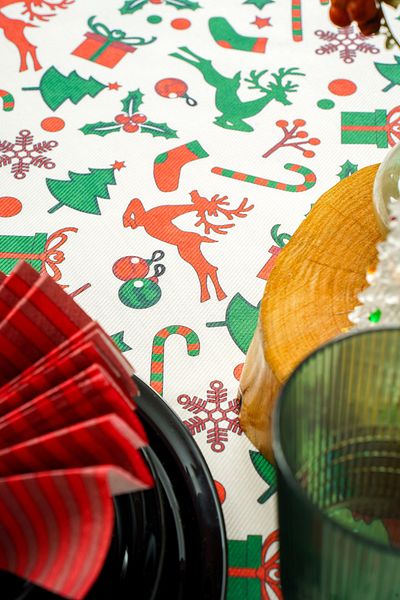 homease Deer Patterned New Year's Tablecloth - Stain Resistant Dartless (170X170, 120X170, 170X220)