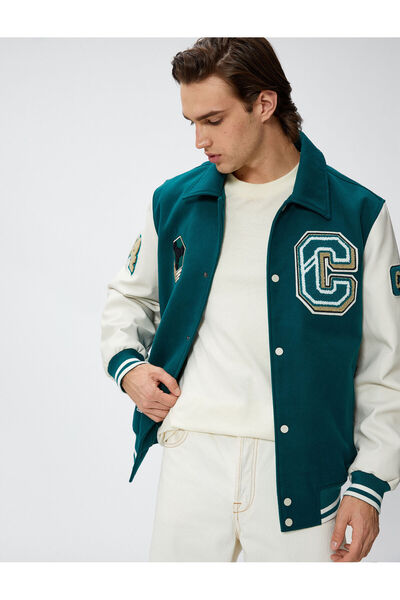 Koton Collegejacke mit klassischem Kragen, bestickter Tasche und Druckknopf