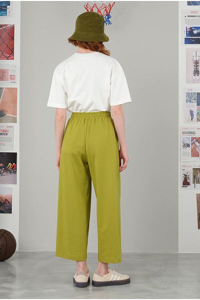 HEQA Pantaloni de sport verde fistic până la gleznă