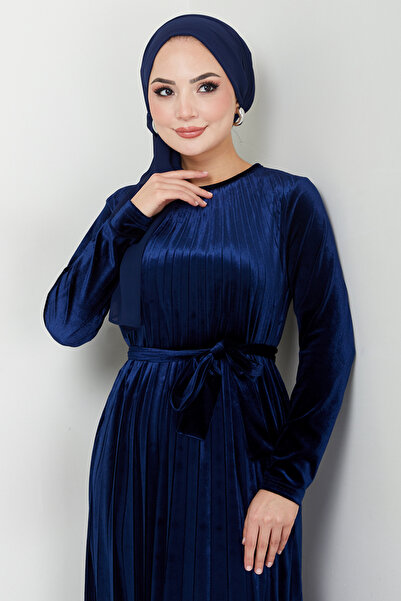 ModaMerve Navy Velvet Dress - Pleat Detail, Model Y: 2012Efy931-M