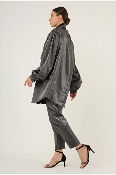 HEQA Костюм з коміром на зав'язках, чорний