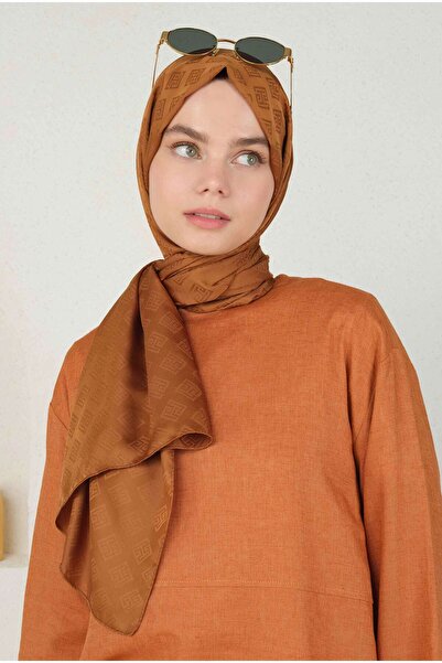 HEQA Logo Desen Jakar Şal Karamel