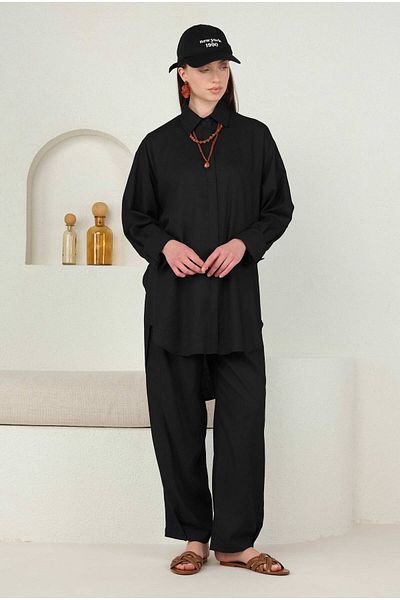HEQA Black Pleated Shirt - Back DesiGn