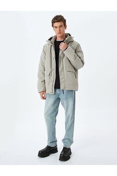 Koton Slim-Fit-Kapuzenmantel mit Reißverschluss