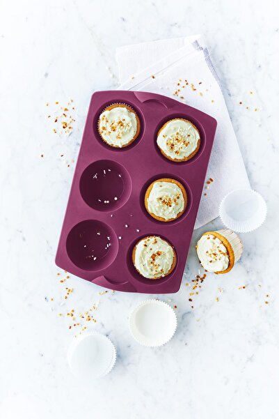 Tupperware Purple Silicone Muffin Baking Mold - Set of 6