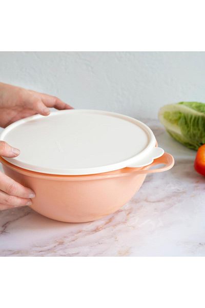 Tupperware 3 Lt Peach Mixer - Food Preparation and Mixing Container
