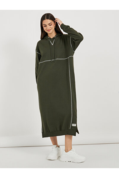 Styli Contrast Overlock Stich Hooded Sweatshirt Midi Dress