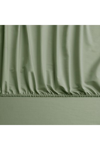 Linens مزيج وتطابق القطن الساتان الملكة حجم ملاءة سرير مطاطية باللون الأخضر الداكن