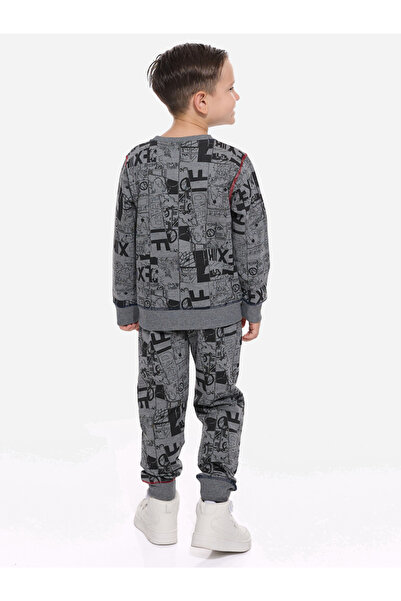 Victor and Jane By Styli All-Over Printed Sweatshirt & Joggers Set
