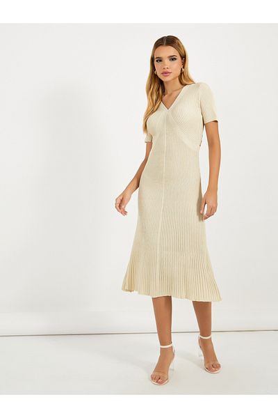 Styli Solid V Neck Knitted Midi Dress