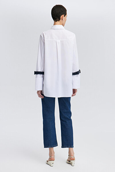 Touché Privé Shirt with Wide Cuffs and Buckle Detail