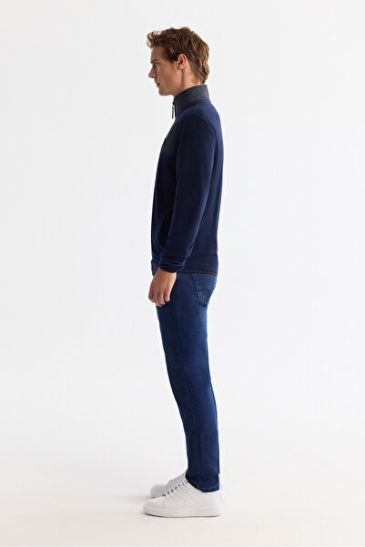 Avva Erkek Lacivert Soğuğa Dayanıklı Fermuarlı Dik Yaka Polar Regular Fit Sweatshirt A42Y1380