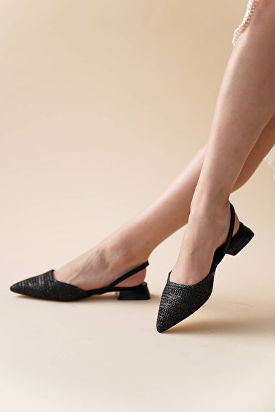 Lizzu Kadın Sivri Burun Hasır Topuklu Babet Siyah