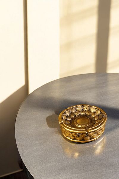 Evene Decorative Ashtray Model 1 - Gold Antique Ash Tray