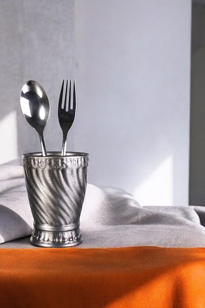 Evene Decorative Silver Tumbled Cylinder Cutlery Holder - Counter Top, Upright Model 14