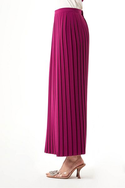 Mizalle Crepe Pleated Plum Skirt