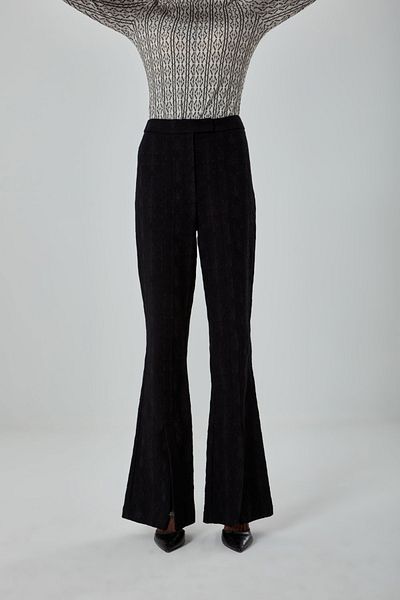 Mizalle Slit Jacquard Black Trousers