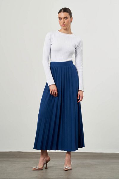 Mizalle Crepe Knitted Pleated Indigo Skirt