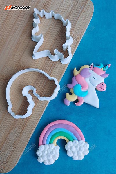nescook 2-Piece Rainbow Unicorn / Horned Horse Cookie and Sugar Plasticine Mold