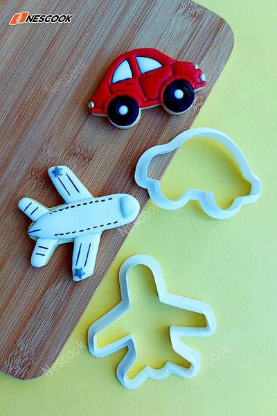 nescook 2-Piece Airplane and Car Cookie and Sugar Dough Mold / Cutter / Cake Mold
