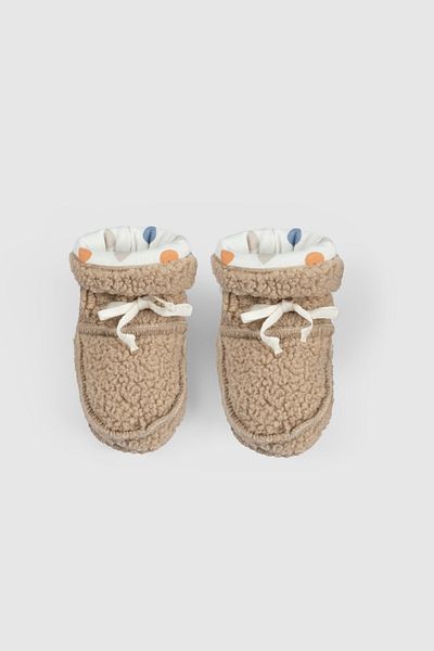 Little Gusto Wellsoft Beige Baby Booties