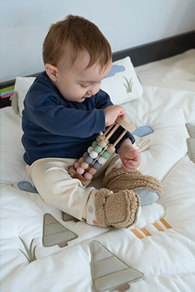 Little Gusto Wellsoft Beige Baby Booties