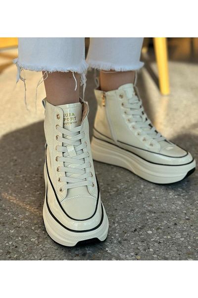 Guja 24K336 Γυναικείες αθλητικές μπότες με ψηλή σόλα