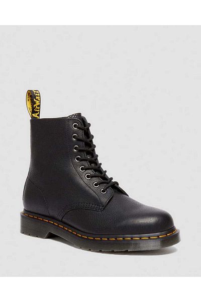 Dr. Martens 1460 Pascal Black Ambassador