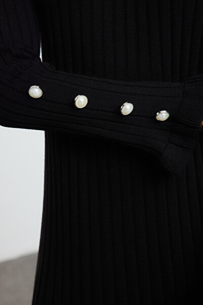 Trendyol Modest Μαύρη φούστα με βολάν με ριμπ πλεκτό φόρεμα TCTAW25EB00016