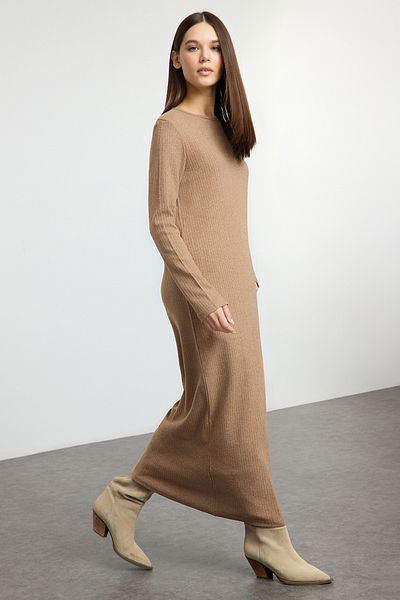 Trendyol Modest Μπεζ μαλακό ύφασμα πλεκτό φόρεμα TCTAW25EB00141