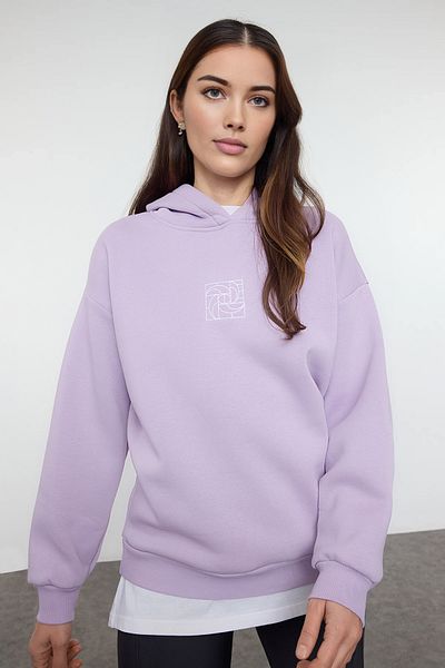 Trendyol Collection Lilac Oversize/Wide Fit Embroidery Thick Inside Fleece Knitted Sweatshirt Twoaw25Sw00070